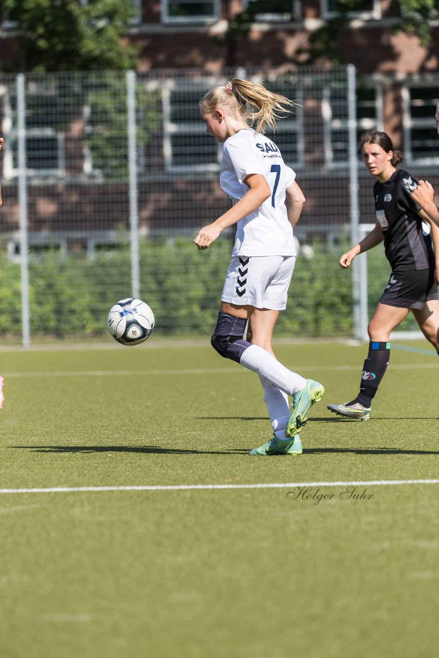 Bild 237 - wBJ Alstertal-Langenhorn - SV Henstedt-Ulzburg : Ergebnis: 4:1